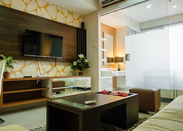 Luxurious 1Br At Dago Suites Apartment By Travelio