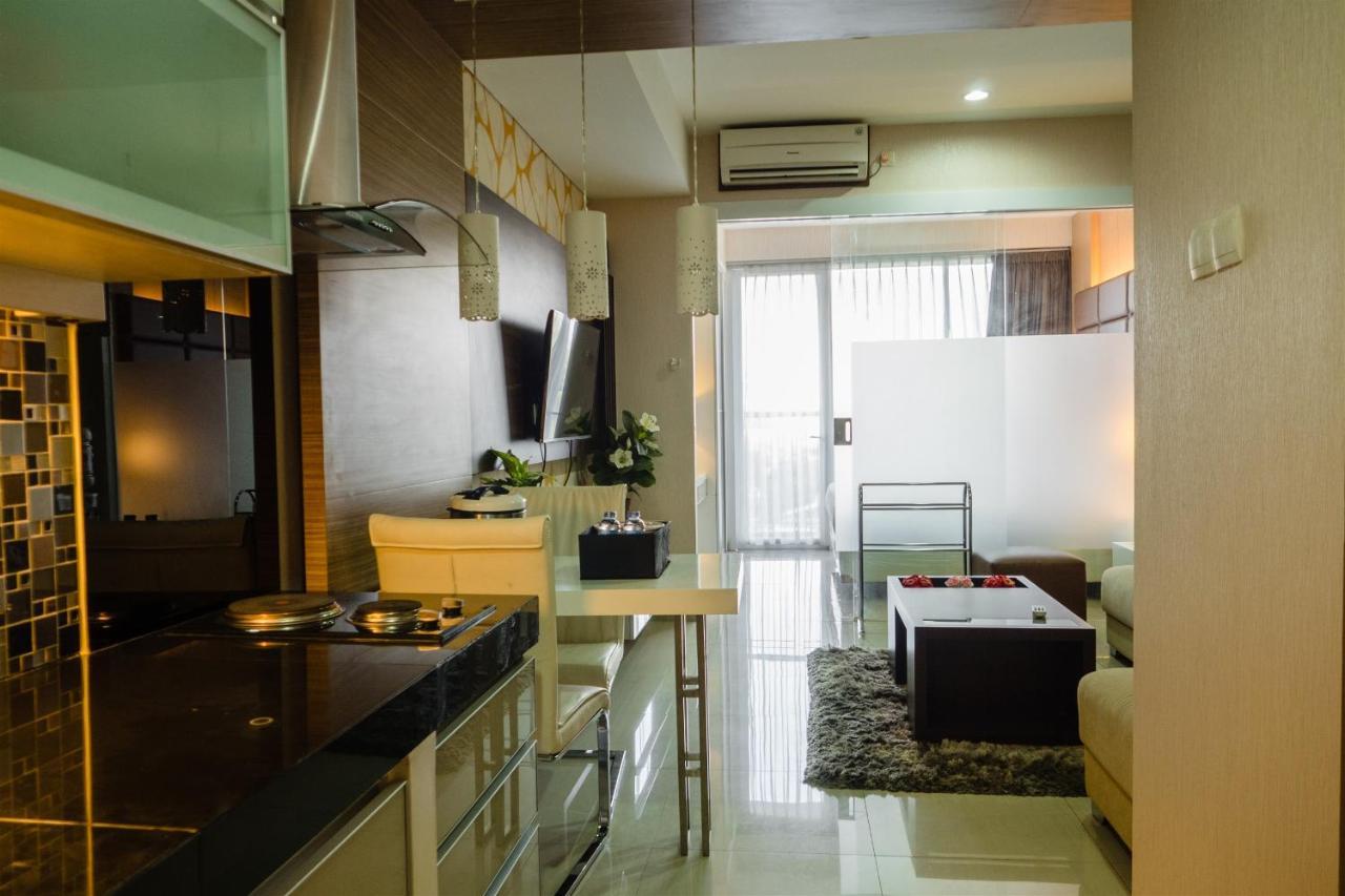 Apartemen Luxurious 1br At Dago By Travelio *
